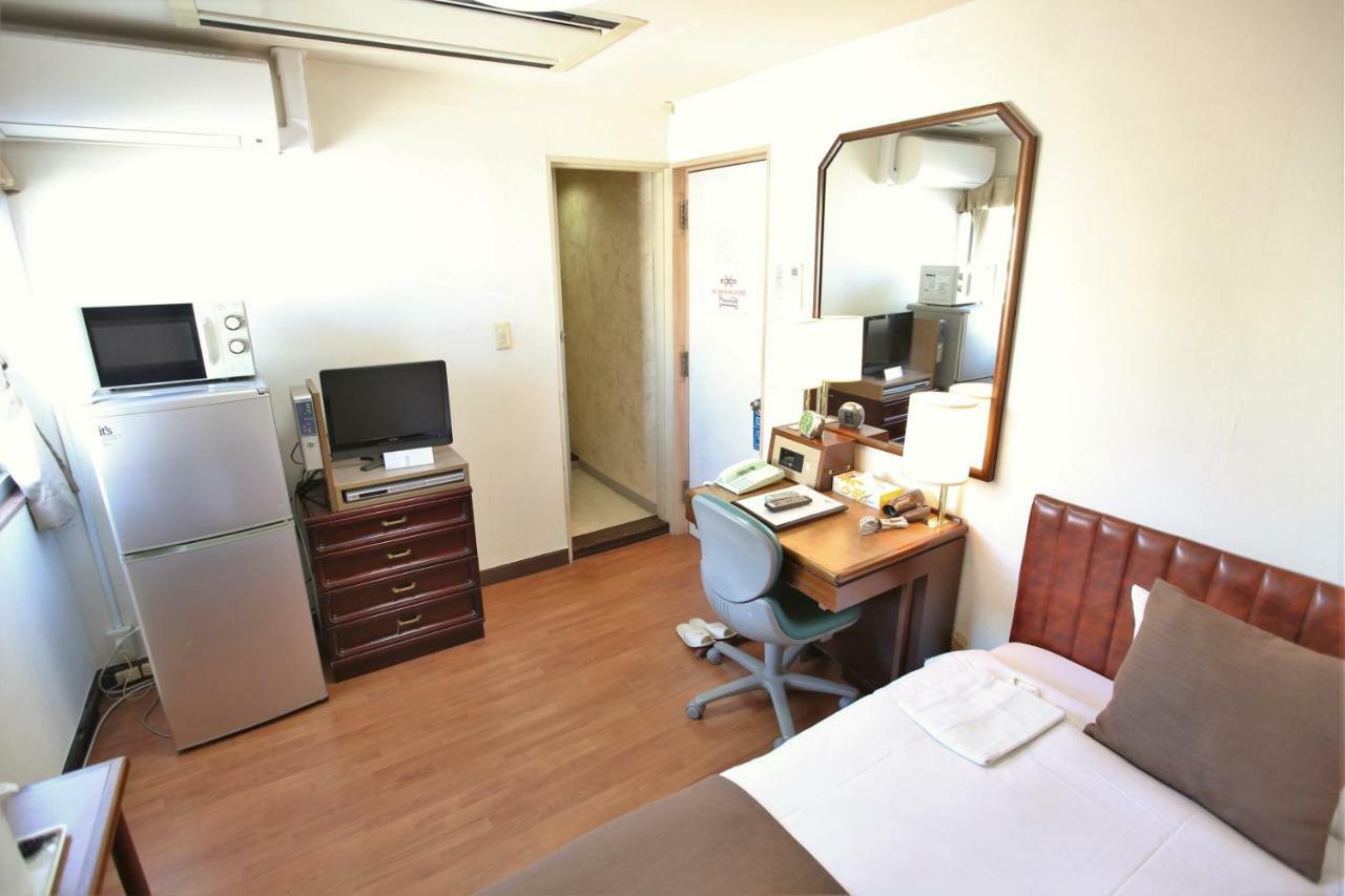 Hotel Yokosuka Buitenkant foto